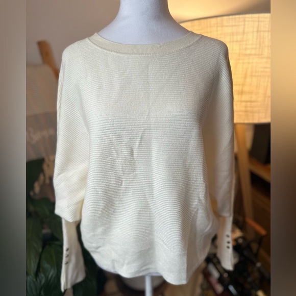 Super soft cream philosophy knit sweater - Picture 6 of 7